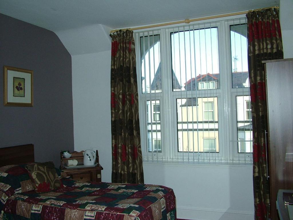 Hotel Karden House Llandudno Zimmer foto
